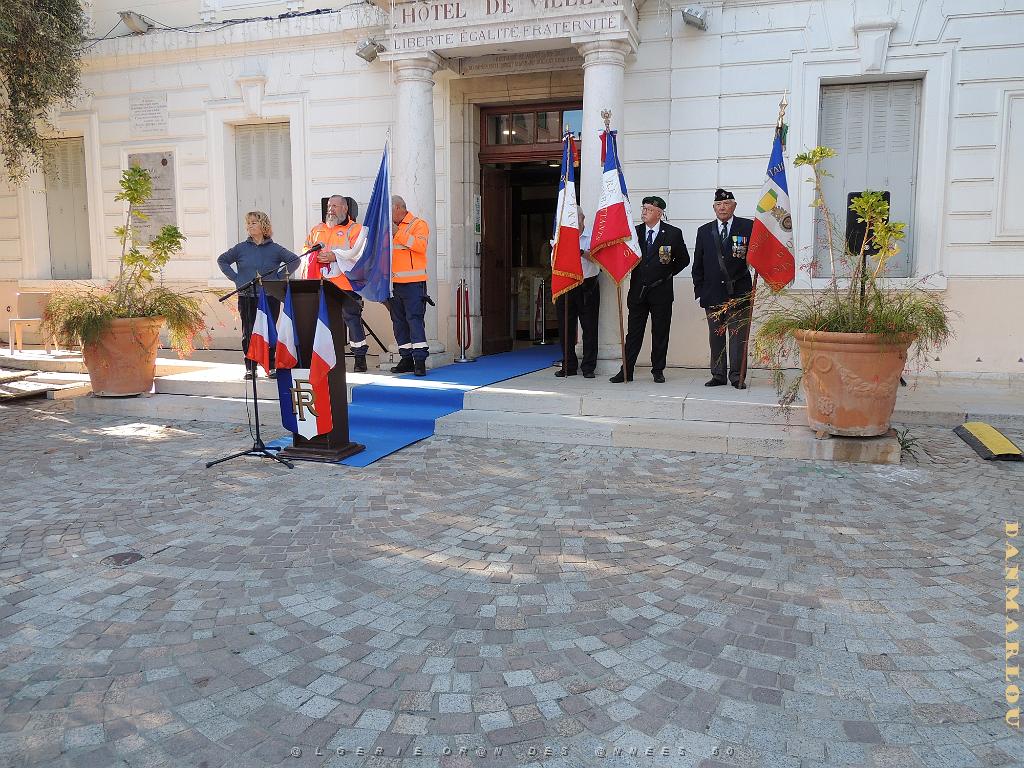 2025 09 25 OULLIOULES HOMMAGE NATIONAL AUX HARKIS (7).jpg